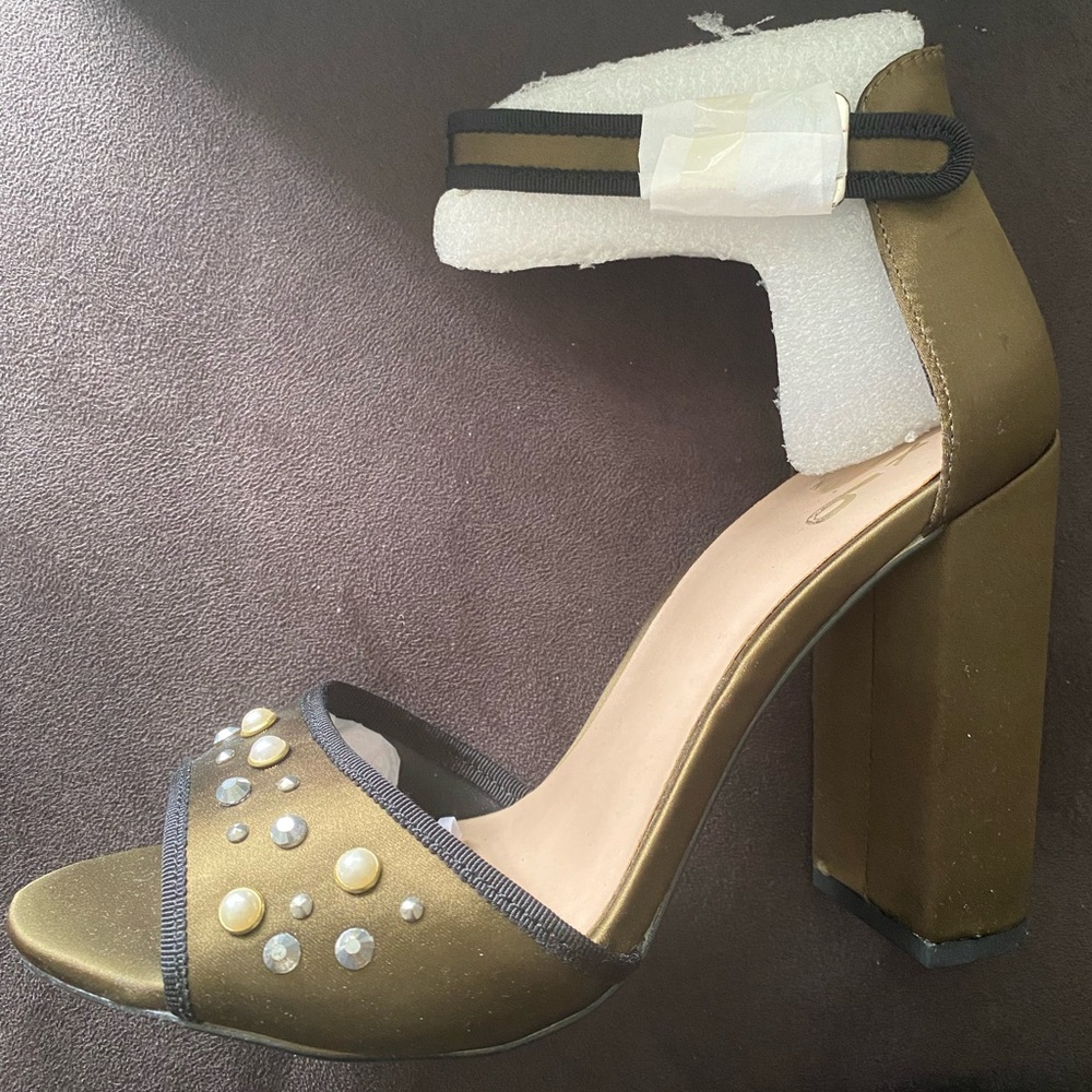 Mix No. 6  Silk Satin Jazmynne Ankle Strap Chunky Block Heel - Picture 4 of 4